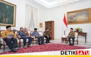 Pengurus Alkhairat Palu, Bertemu Wapres , Ada Apa?