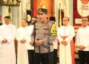 Misa Malam Natal Menkopolkam-Kapolri Sambangi Gereja Katedral Jakarta