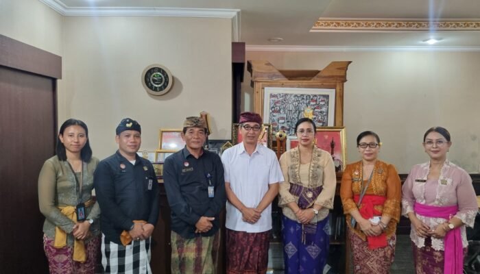 Kanwil Kemenkum Bali Bahas Peacemaker Justice Award 2025 dengan Pemprov Bali