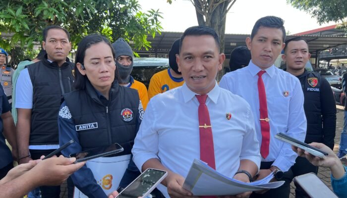 Polres Madiun Berhasil Amankan 3 Tersangka Pencurian Mobil di Puskesmas Balerejo