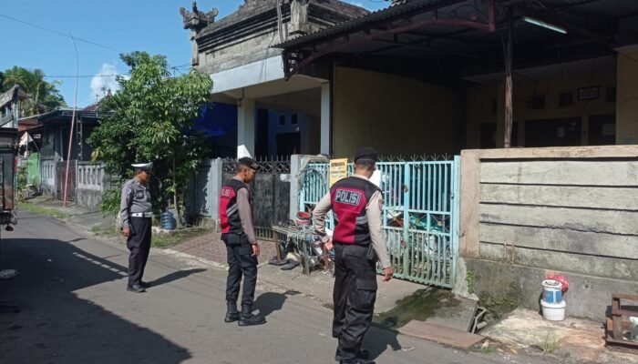 Jaga Situasi Kamtibmas Tetap Kondusif, Pawas Bersama Anggota Sambangi Pemukiman Penduduk Yang Ditinggal Mudik