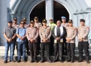 Pantau Ibadah Jumat Agung di Sejumlah Gereja, Kapolresta Jamin Keamanan, Kelancaran dan Ketertiban Pelaksanaan Ibadah