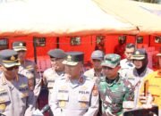 Kapolda Bengkulu Pantau Dan Bagikan Makanan Bagi Korban Terdampak Gempa 6,3 SR