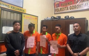 Gelapkan Tiang Jaringan Internet Senilai Rp1.473 Miliyar, Tiga Terduga Pelaku diamankan Pihak Kepolisian