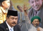 Para Pencinta Sholawat Sorenya Sudah hadir, agar bisa dapar tempat dilapangan Mesjid Agung Sultan Demak