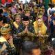 Kapolda dan Gubernur Riau Jadi Saksi di Prosesi Anugerah Adat kepada Kapolri