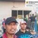 Ojol & Warga Kompak Bersihkan Pos Polisi yang Dibakar Massa di Surabaya