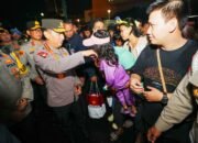 Pastikan Keamanan Malam Tahun Baru 2026, Kapolri Turun Langsung Sapa Masyarakat di Bundaran HI
