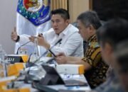 Seskab Teddy Hadiri Rapat Satgas Percepatan Rehabilitasi Bencana: Targetkan Eksekusi Strategis di Bulan Kedua