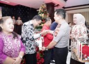 Rayakan Natal di Aula Titinepo, Kapolda Gorontalo Ajak Personel Refleksikan Nilai Kasih dan Pengabdian