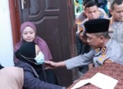 Kapolda Jabar Melaksanakan Takziah ke Rumah Duka Almarhum Ipda Anumerta Hendra Kurniawan