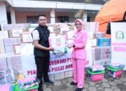 Ketua Umum Bhayangkari Salurkan Bantuan Lewat Ketua Bhayangkari Daerah Jawa Barat untuk Korban Longsor di Cisarua