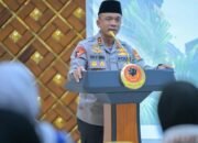 Momen Khidmat di Masjid Al-Amman: Kapolda Jabar Lepas Jamaah Umroh untuk Raih Keberkahan