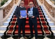 Buku Rasa Bhayangkara Nusantara Terbit dalam Bahasa Inggris, Diberikan pada Dubes