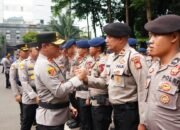 Beri Penghargaan 134 Anggota Berprestasi, Kapolda Metro Jaya Ingatkan ‘Jangan Sekali-kali Sakiti Hati Rakyat!’