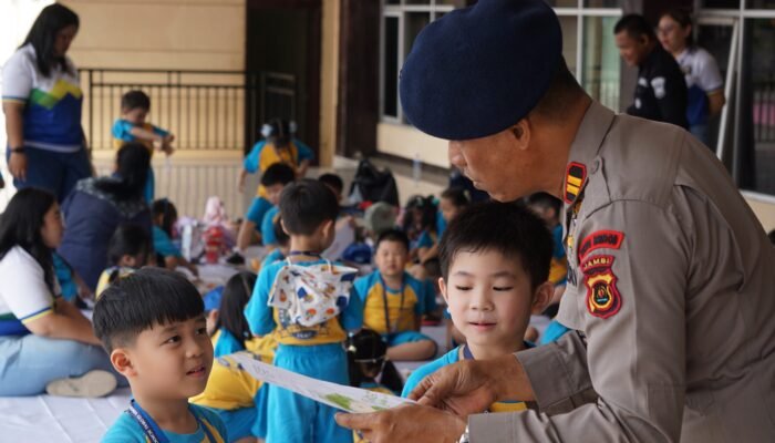Preschool Field Trip TK Kurnia Global School, Murid Belajar Tugas Brimob di Satbrimob Polda Jambi