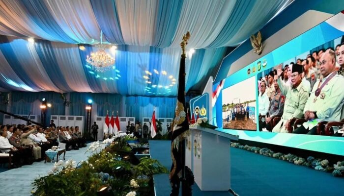 Dinilai Berjasa Besar bagi Bangsa Indonesia, Presiden Prabowo Siapkan Penghargaan Tertinggi untuk Kapolri